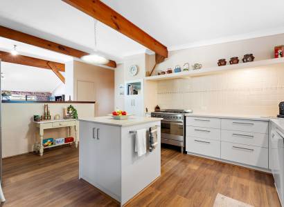 Hillside Haven with Valley Views